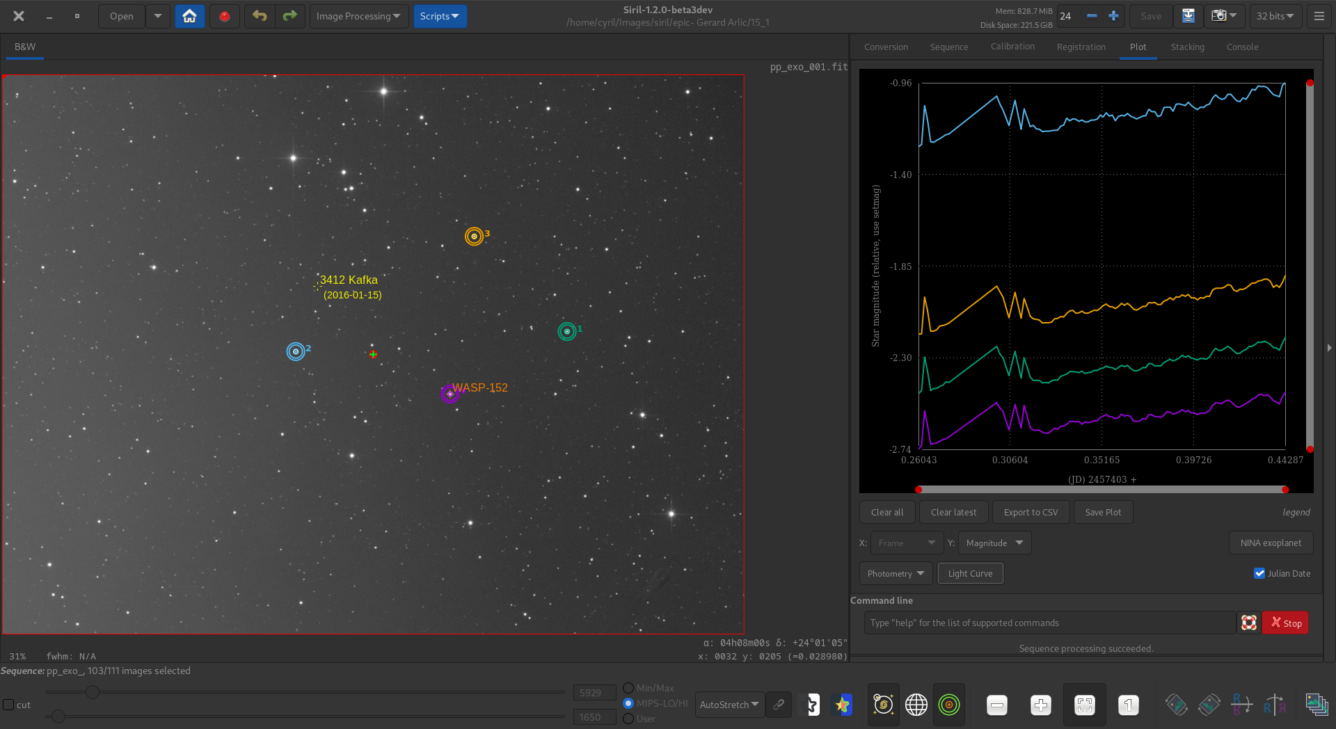 Four reference stars have been chosen in the image.